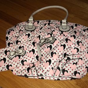 Used Guess heart wallet and pocketbook